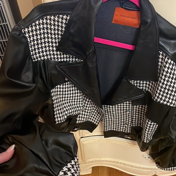 COPY - Emily in parks inspired houndstooth leather balloon sleeve cropped jacke… - Picture 3 of 7